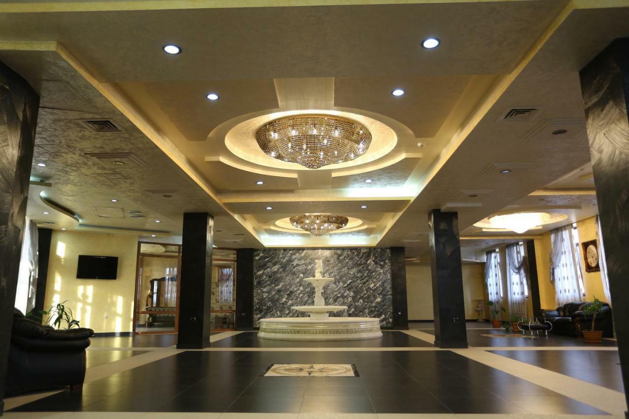 Vanatur Hotel Gjumri Exterior foto